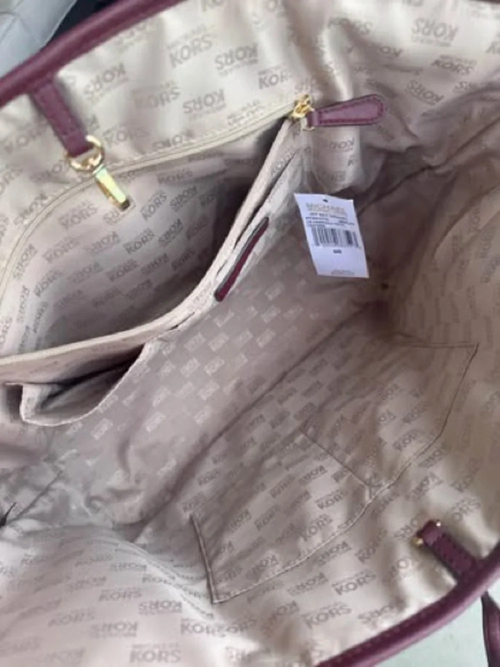 N/A purse new